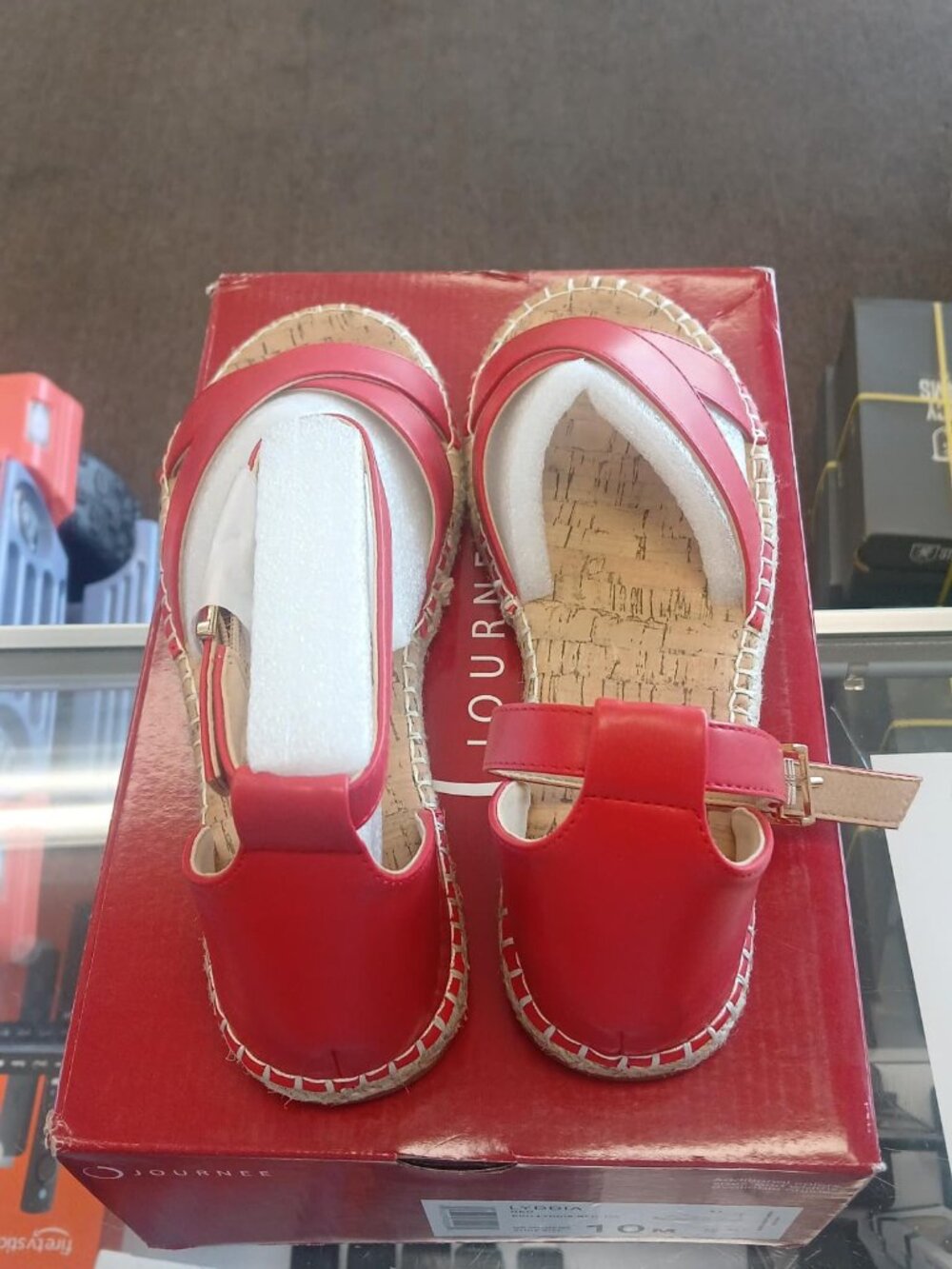 Journee Lyddia REd Sandals Size: 10 -O - Picture 3 of 6